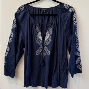 Navy Blue and White Embroidered Lucky Brand 3/4 Sleeve Tunic XL